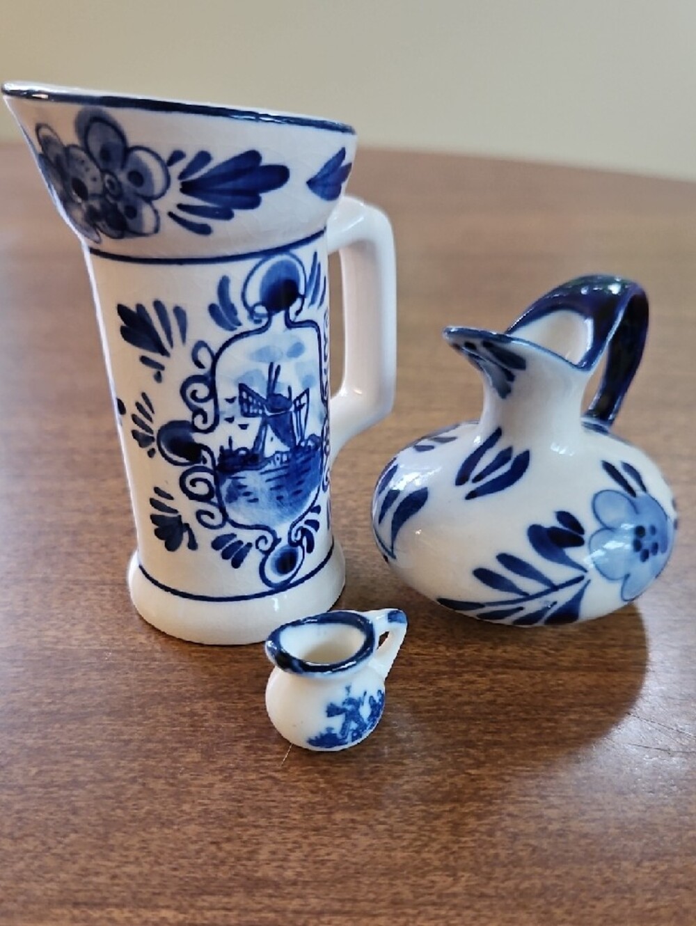 3 Delfts-Blue and White Porcelain Small Pitchers - Picture 16 of 16